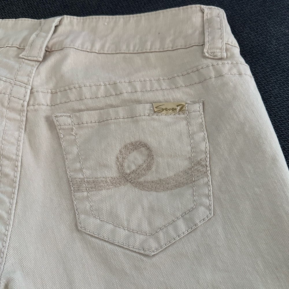 Seven7 Khaki Jean Shorts - Picture 10 of 11